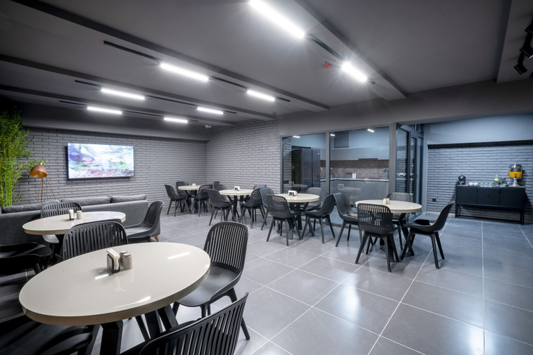 Food & Drinks 4, Hotel Best Tbilisi, Tbilisi