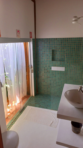Bathroom 3, Casa Paula, Maraú