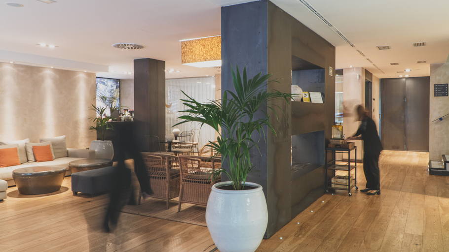 Public Area 4, Hotel Zenit Abeba, Madrid