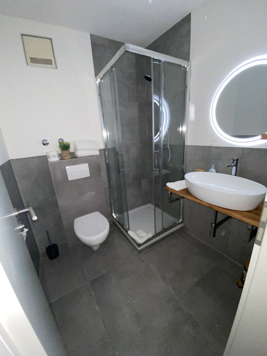 Bathroom 5, Naturhotel Blaubach, Kusel