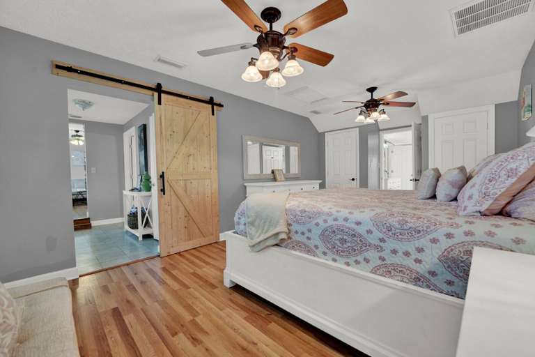 Bedroom 3, Georgia, Bay
