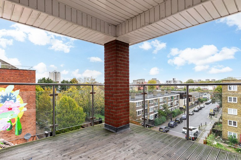 Others 5, City Gate Guest House, London