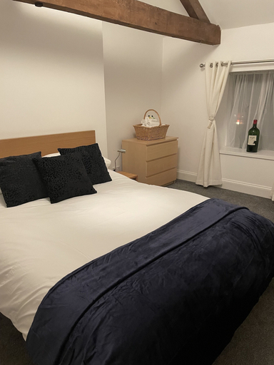 Bedroom 2, The Old Vicarage, Northamptonshire