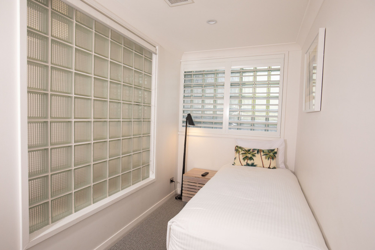 Bedroom 3, 71 Hastings Street - Beachfront, Noosa - Noosa-Noosaville
