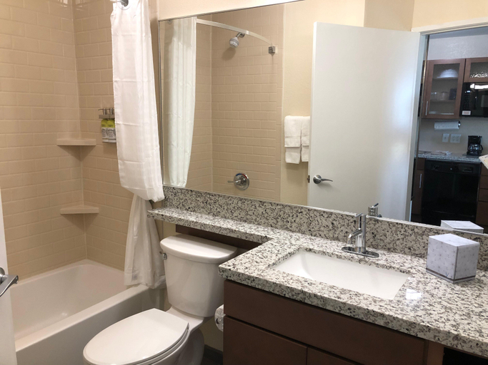 Bathroom 9