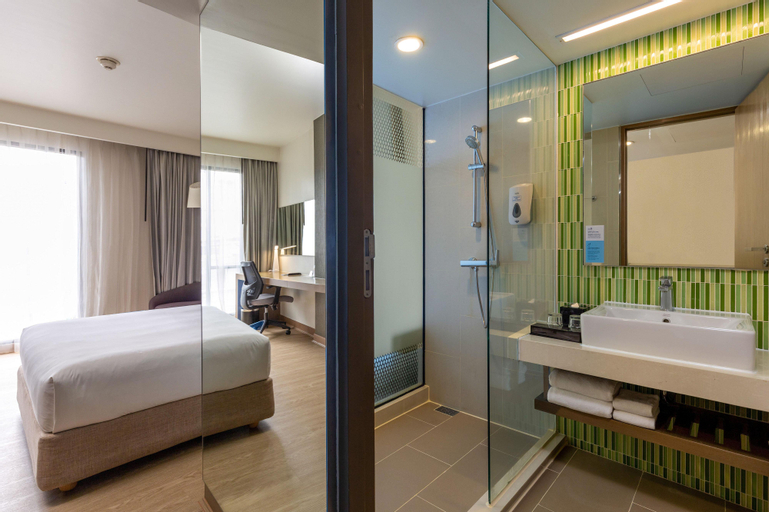 Bedroom 30