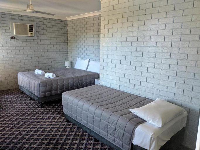 Bedroom 2, City Lights Motel, Tweed - Tweed-Heads