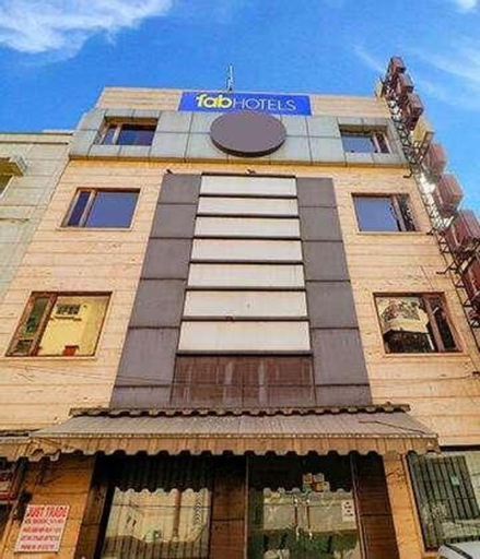 FabExpress Yug Villa, West
