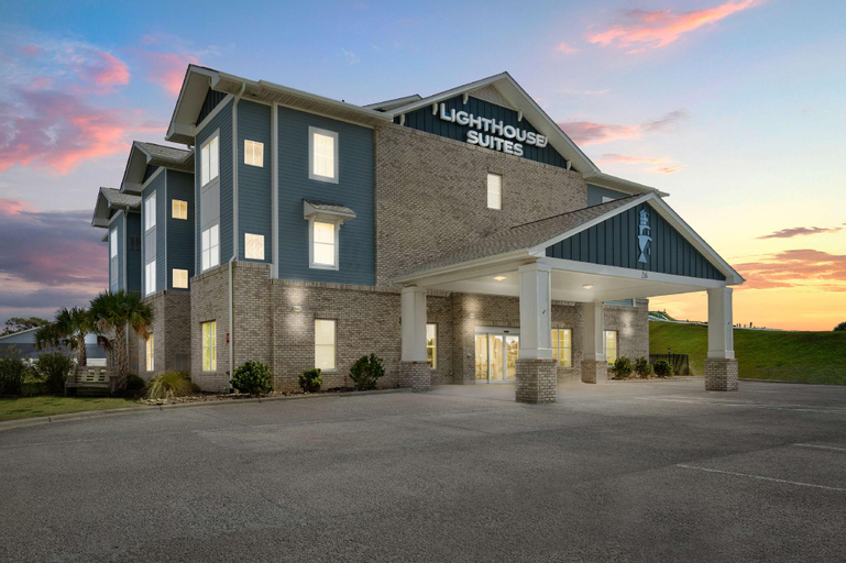 Lighthouse Suites, BWSC by Best Western, Carteret