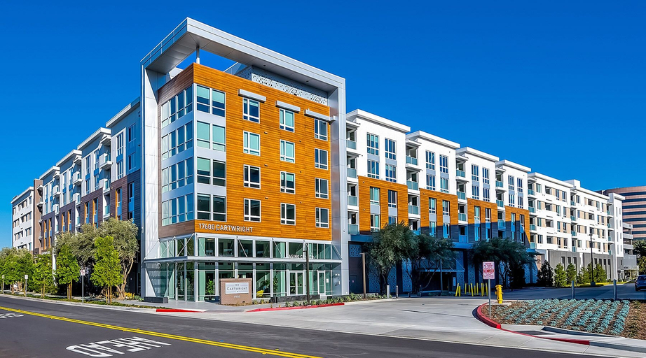 Exterior & Views 1, Global Luxury Suites Irvine, Orange