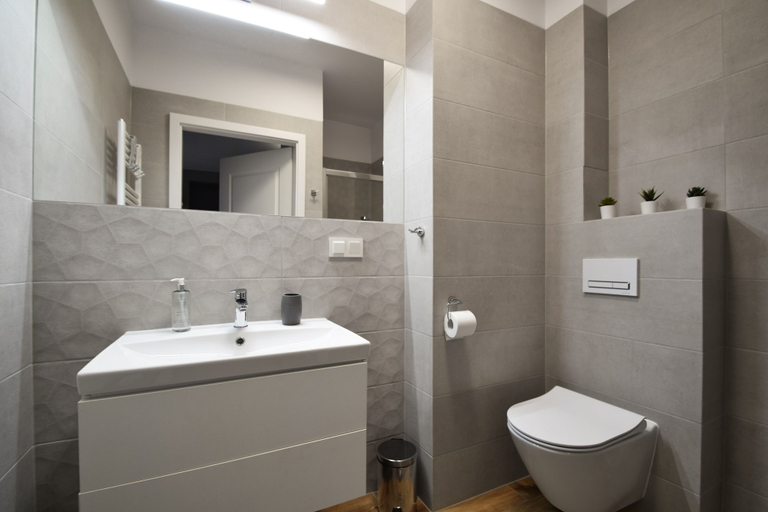 Bathroom 3, RentPlanet - Apartament Lwowska, Kołobrzeg