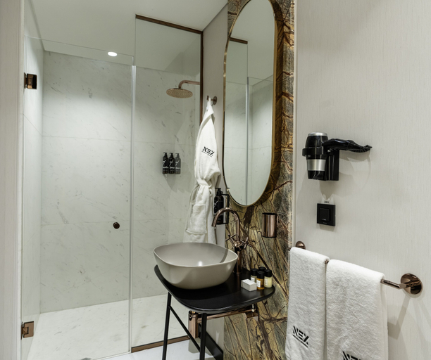 Bathroom 5, Nex Hotel & Spa İstanbul, Şişli