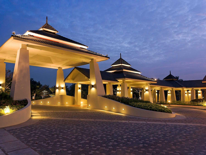 Exterior & Views 2, Novotel Chumphon Beach Resort & Golf, Muang Chumphon