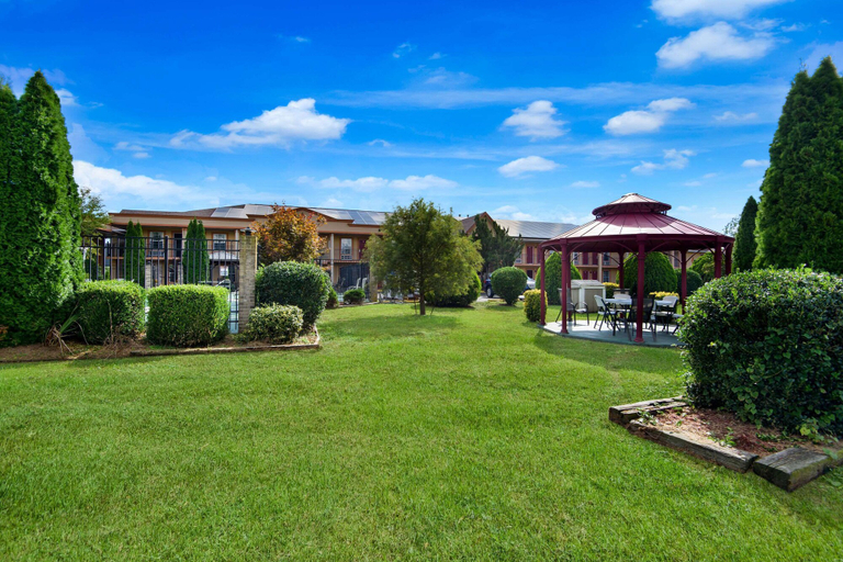 Others 5, Econo Lodge Princess Anne, Somerset