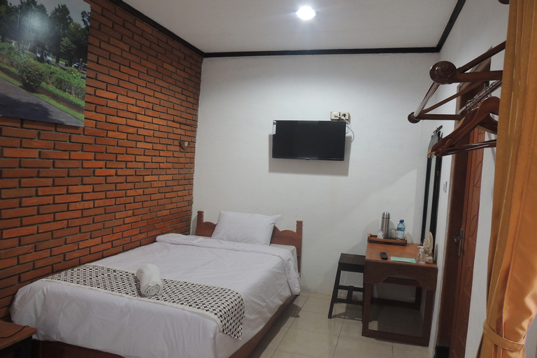 Bedroom 9