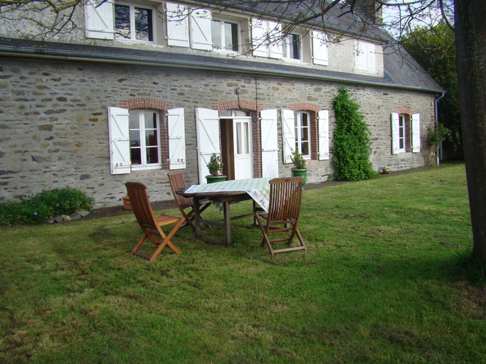 Exterior & Views 2, Entre Mont St Michel et Merveille, Manche