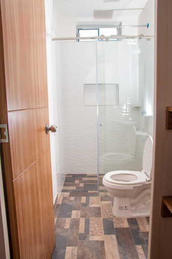 Bathroom 3, Hotel Ebenezer, Restrepo
