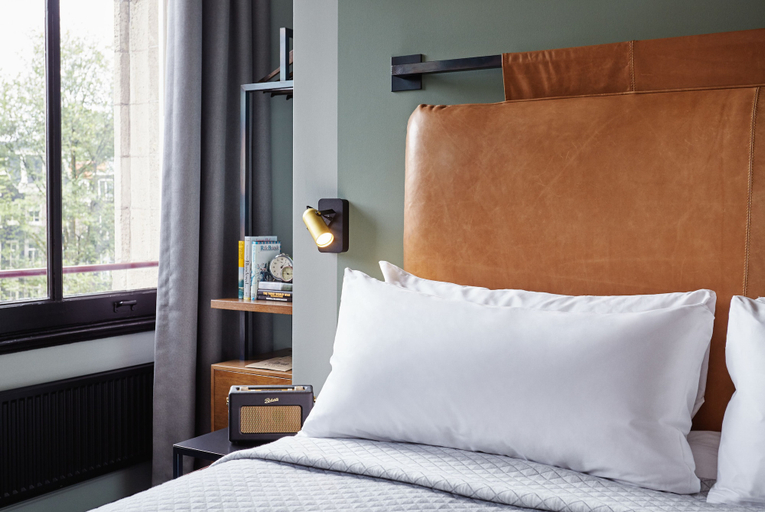 Bedroom 5, The Hoxton, Amsterdam, Amsterdam