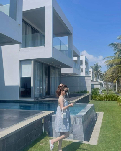 Sport & Beauty 2, Luxury 4BR Villa, Ocean view, Ideal For Relaxing B-3, Da Nang