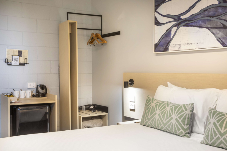 Bedroom 15