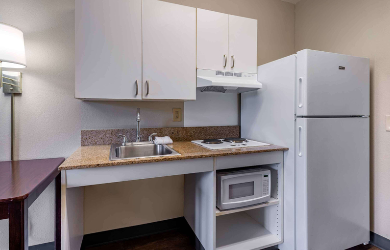 Others 5, Extended Stay America Suites Edison Raritan Center, Middlesex