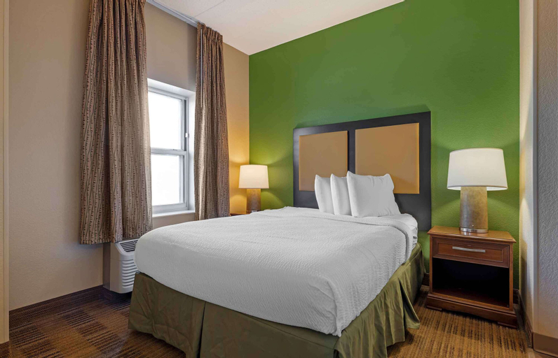 Bedroom 9