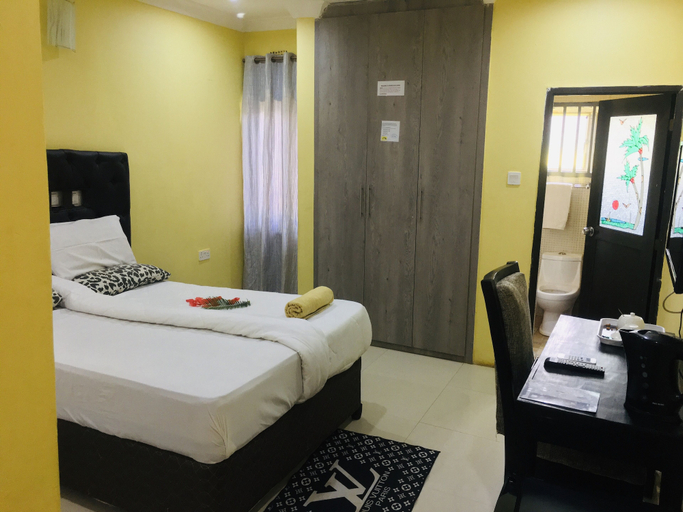 Bedroom 2, Golden Hills Lodge, Kafue