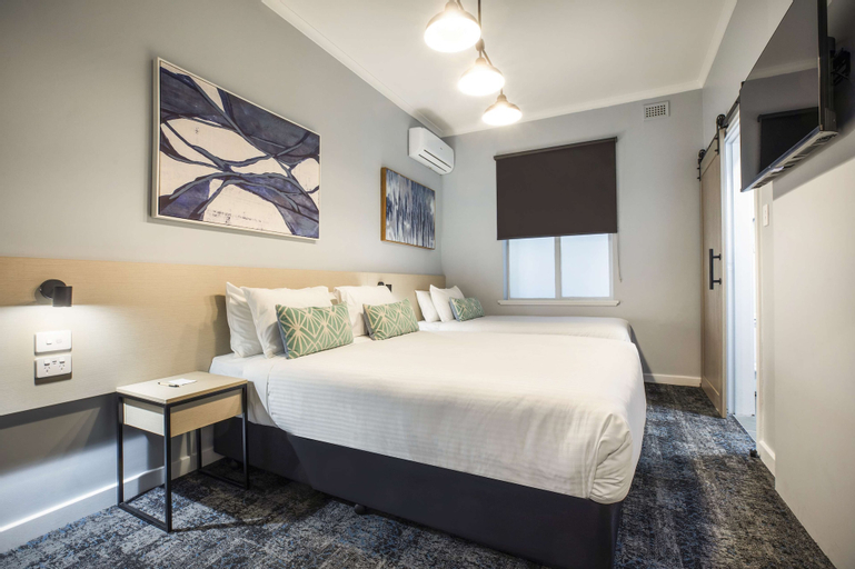 Bedroom 11