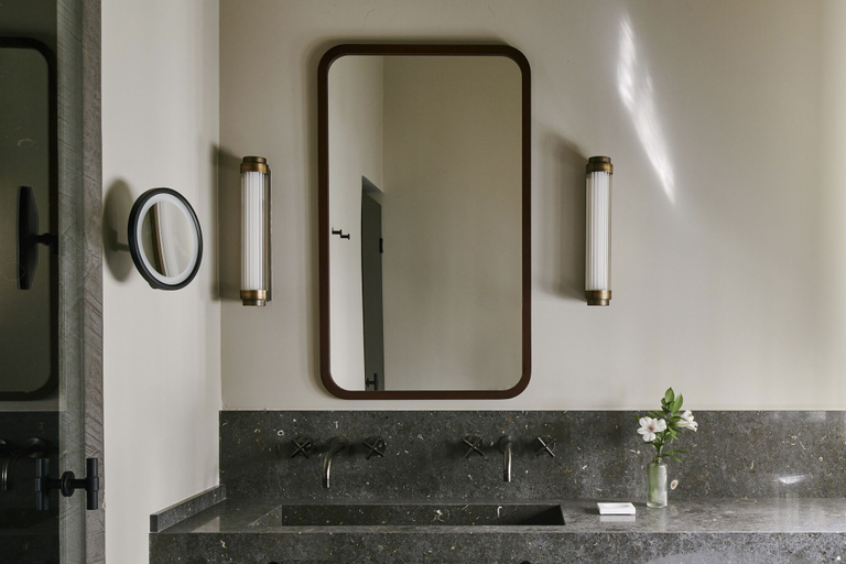 Bathroom 5, Mercer Plaza Sevilla 5 GL, Sevilla