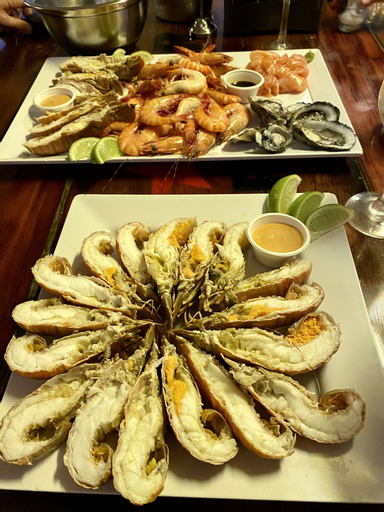 Food & Drinks, Reef Gateway Apartments, Cairns