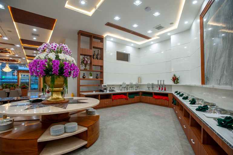 Food & Drinks 5, Royal Palace, Đà Lạt