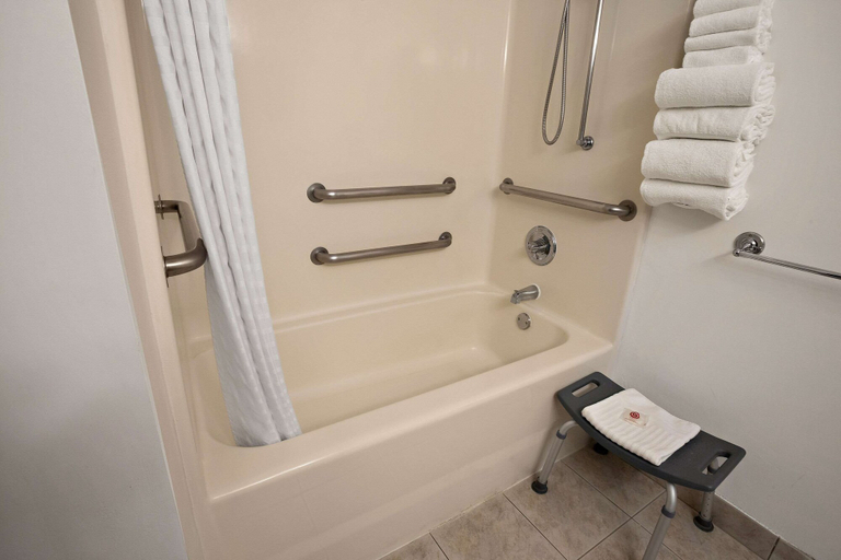 Bathroom 5, Comfort Inn Lacey - Olympia, Thurston