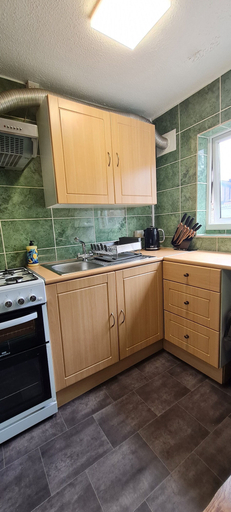 Others 4, Botanic Gardens Oasis: Urban Convenience & Comfort, Sefton