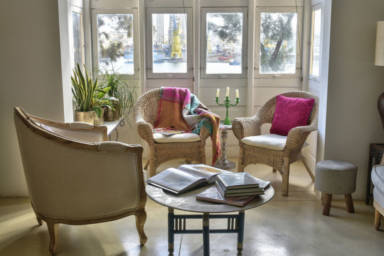 Others 5, Sea Breeze Apartment