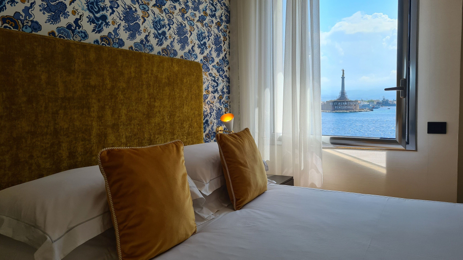 Bedroom 4, Jolly Charme Suite, Messina
