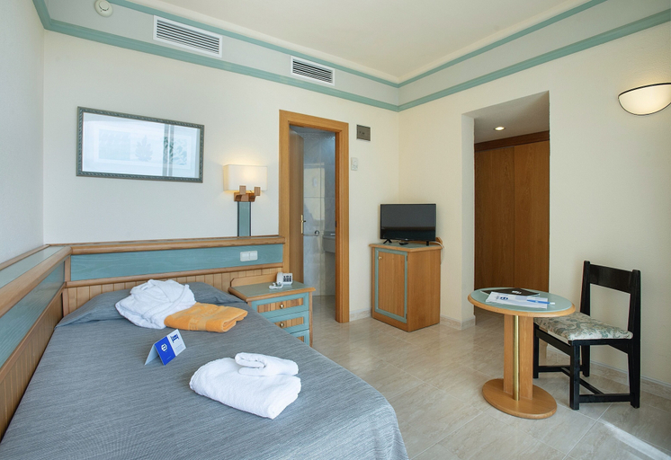 Bedroom 3, Hotel Exagon Park, Baleares