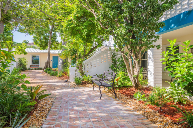 Exterior & Views 2, Seaside Villas, Broward