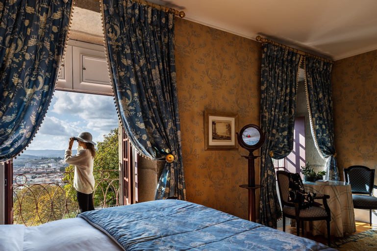 Bedroom 30