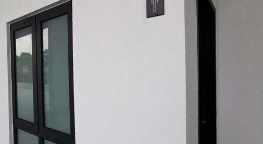 Others 5, C0503 Almas suites NETFLIX!100mbps BySTAY, Johor Bahru
