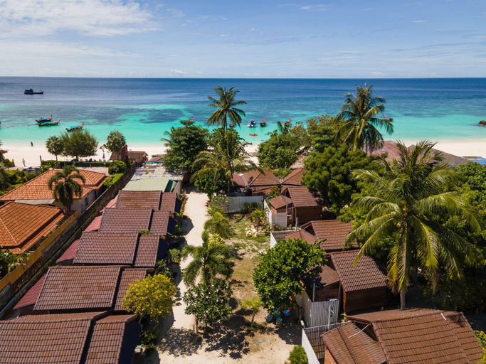 Public Area 2, Chareena Beachside, Muang Satun