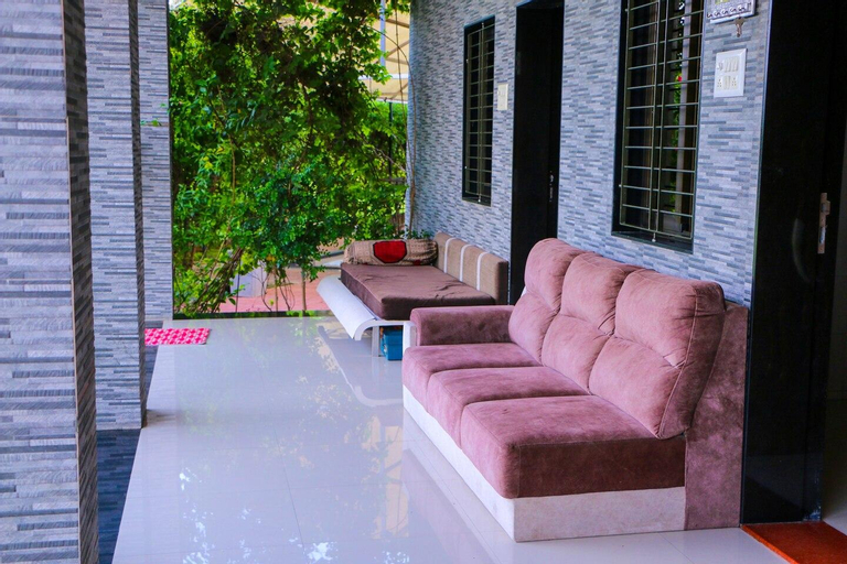 Exterior & Views 5, Unique Villa Stay in Surat, Surat