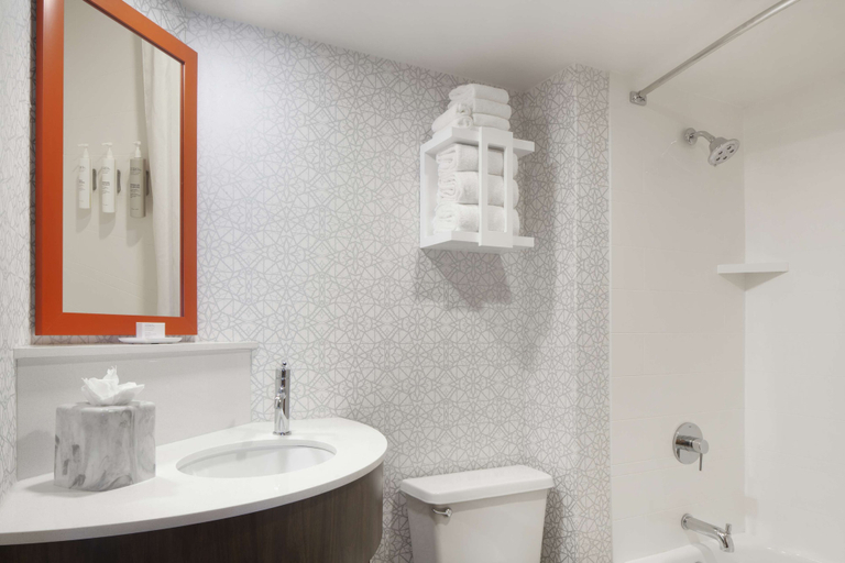 Bathroom 4, Hampton Inn Evansville, Vanderburgh