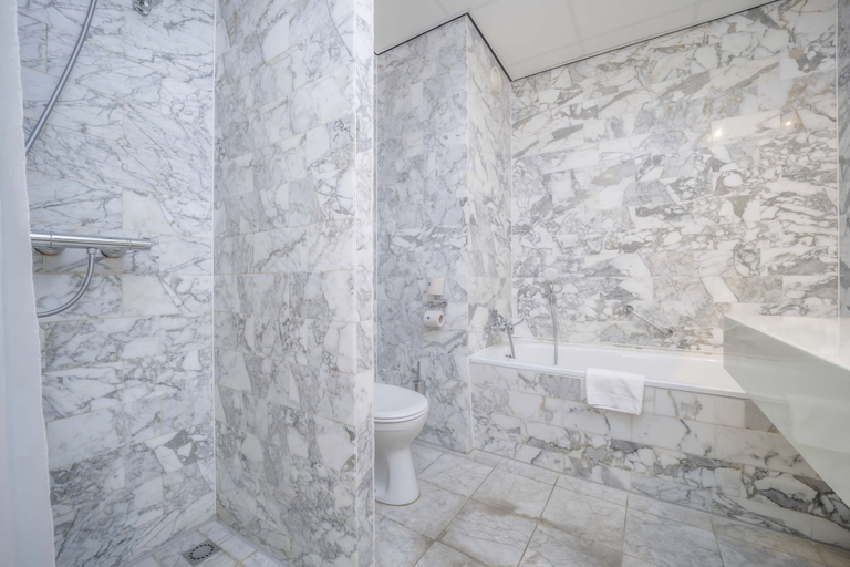 Bathroom 4, Fletcher Hotel - Restaurant Waalwijk, Waalwijk