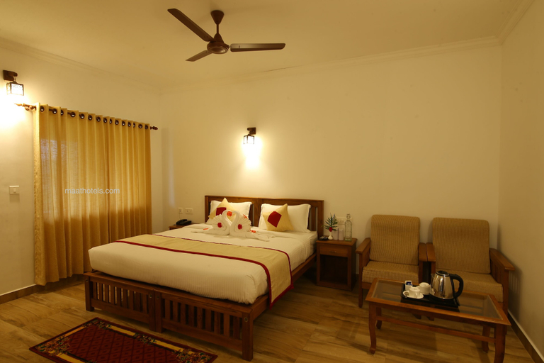 Bedroom 2, Dew Drops Farm Resorts, Idukki