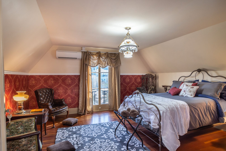 Bedroom 2, Historical John Rast House, Douglas