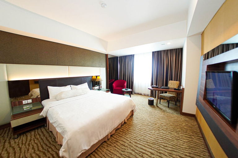 Bedroom 15