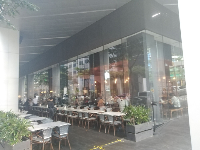 Food & Drinks, Forbes Park Area BGC, Makati City