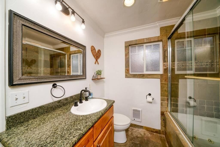 Bathroom 9