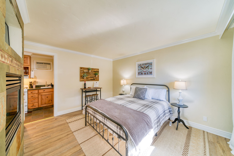 Bedroom 8