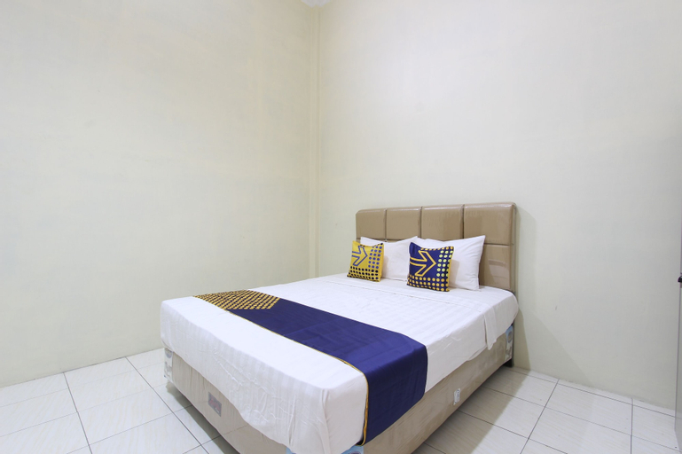 SPOT ON 93245 Guet House Mulia Dua Syariah, Solo